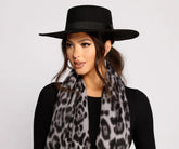 Faux Wool Boater Hat for Cozy Winter Style