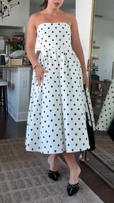 Polka Dot Strapless Maxi Dress for Elegant Summer Evenings
