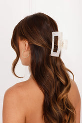 Iridescent Acetate Claw Clip for Effortless Everyday Hairstyles