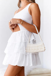 Pearl Clutch Bag for Elegant Evening Style and Special Occasions