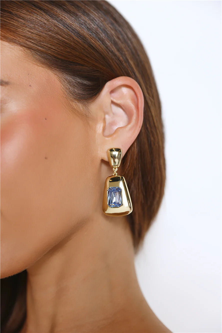 Ocean-Inspired Dangle Earrings with Blue Gemstone for Elegant Evenings