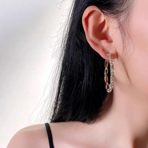 Everyday Hoop Earrings for Effortless Style and Minimalist Charm