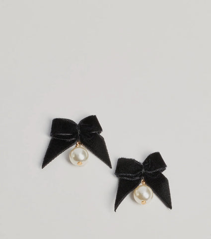 Velvet Bow Pearl Drop Earrings for a Touch of Romantic Elegance