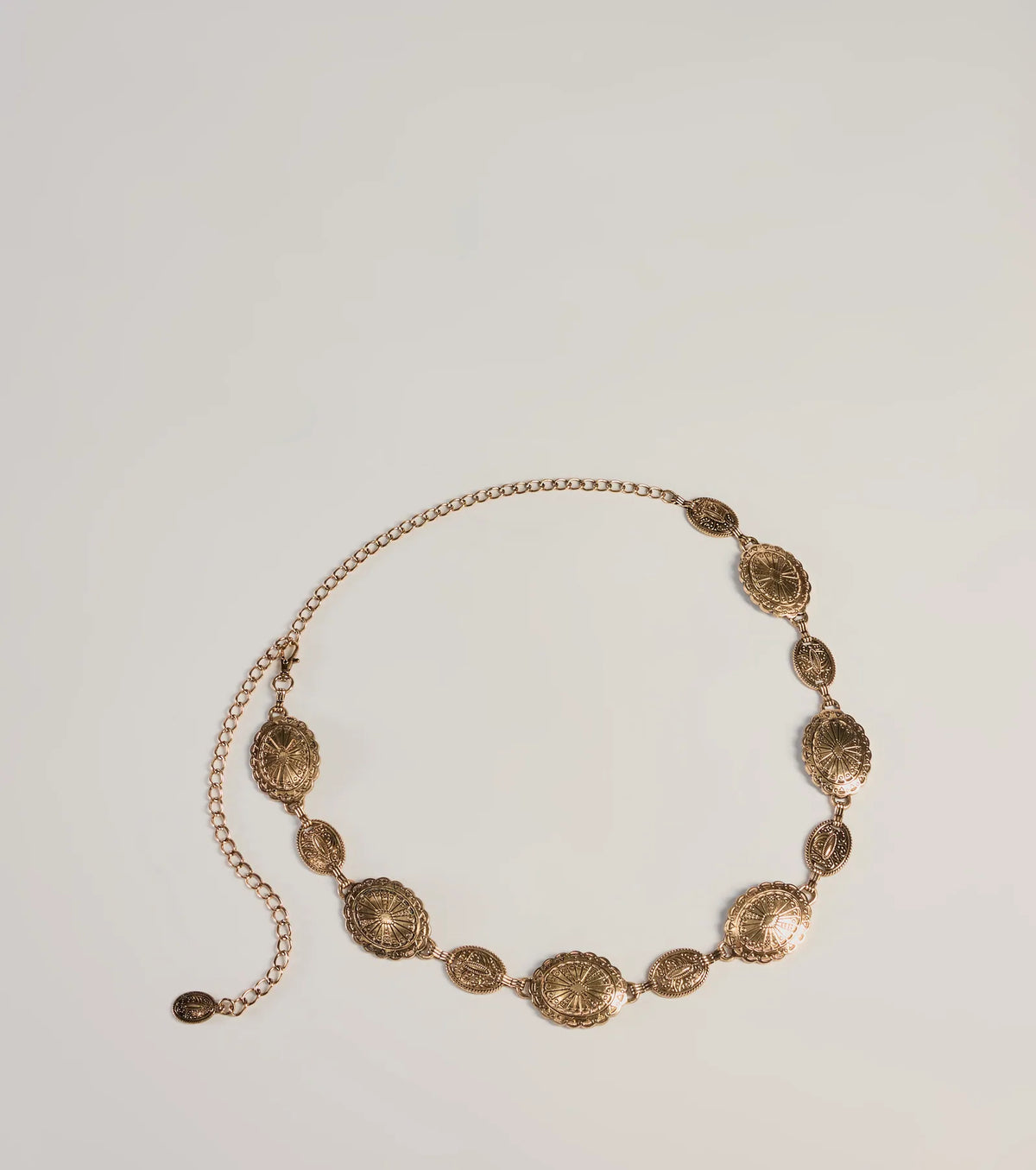 Oval Concho Chain Belt with Etched Detailing for Boho Style