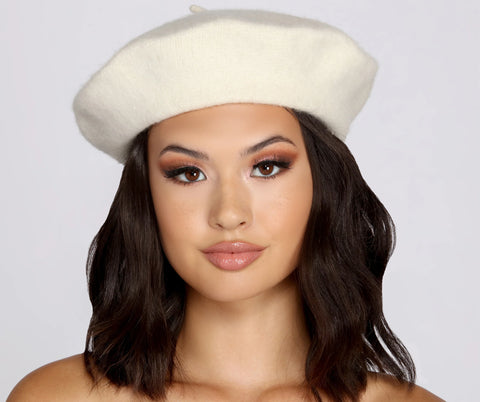 Classic Wool Beret for Effortless Fall Style