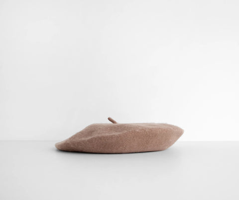 Classic Wool Beret for Effortless Fall Style