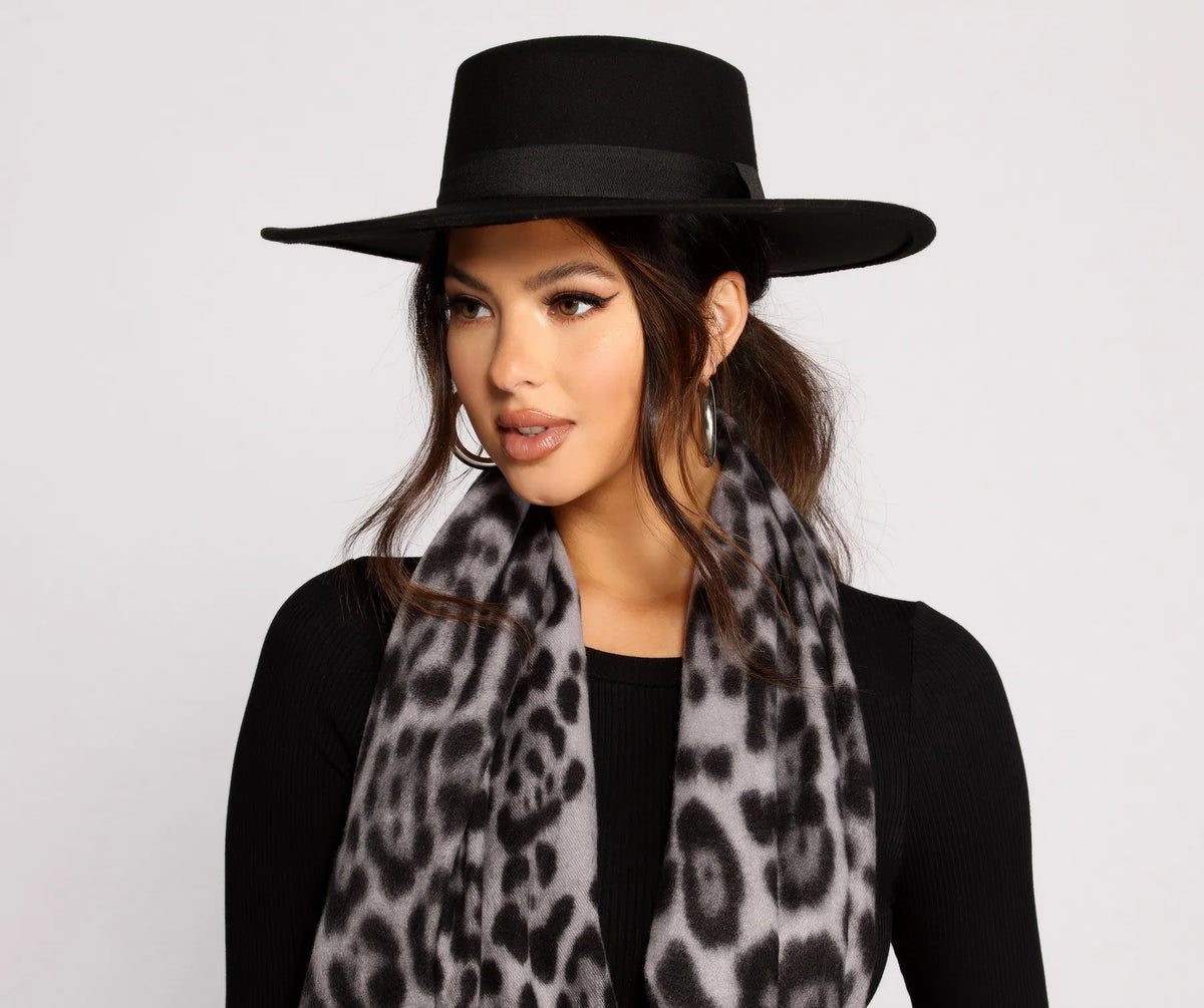 Faux Wool Boater Hat for Cozy Winter Style