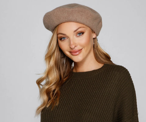 Effortlessly Chic Faux Wool Beret for Timeless Style