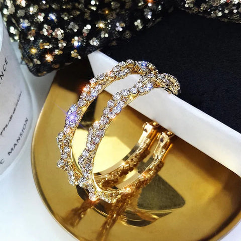 Everyday Hoop Earrings for Effortless Style and Minimalist Charm