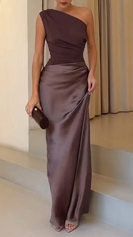 Elegant One-Shoulder Dress with Stunning Stitched Detail