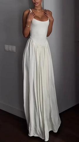 Effortless Elegant Dress with Chic Suspender Detail for Casual Style
