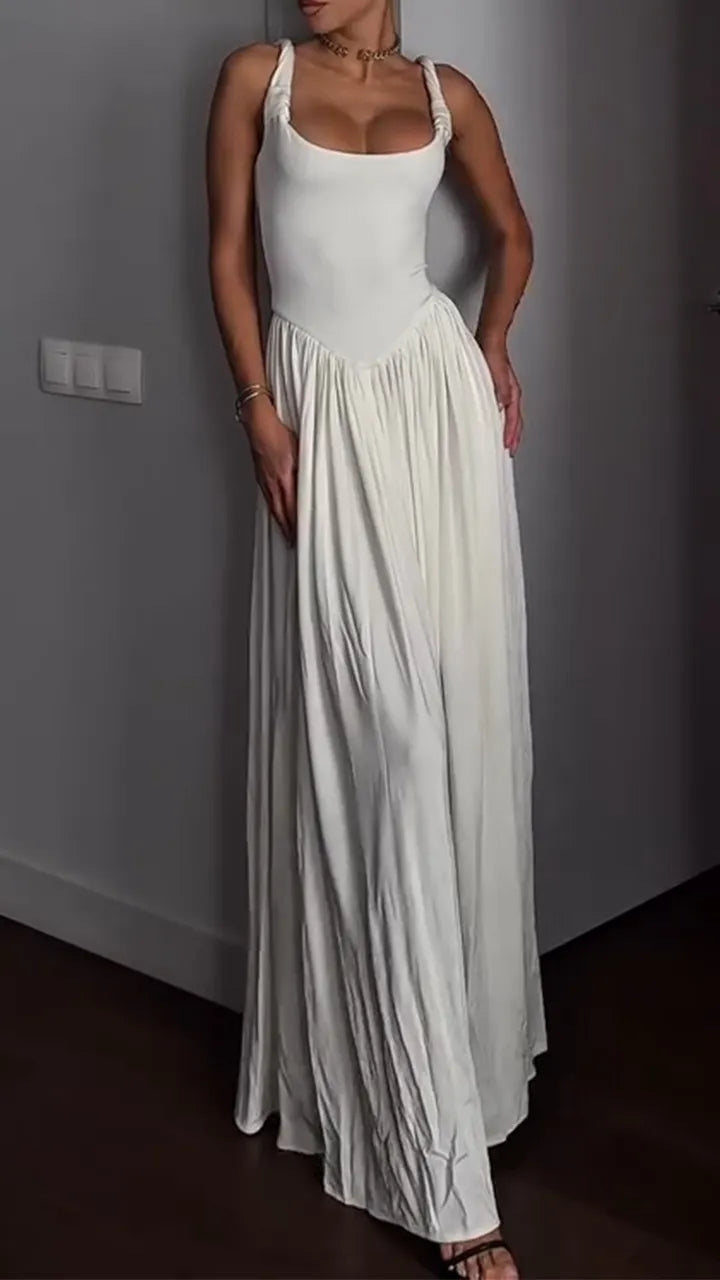 Effortless Elegant Dress with Chic Suspender Detail for Casual Style