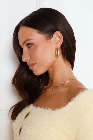 Everyday Gold Hoop Earrings for an Effortless Glow
