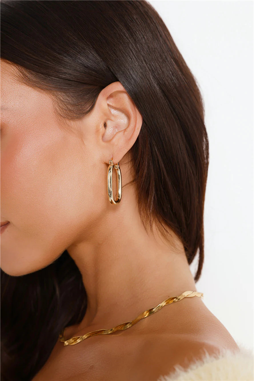 Everyday Gold Hoop Earrings for an Effortless Glow