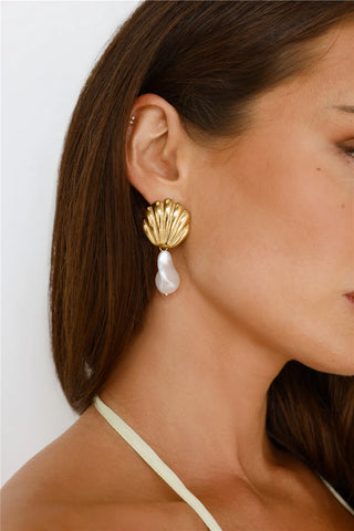 Gold Seashell Dangle Earrings with Faux Pearl for Coastal Glam