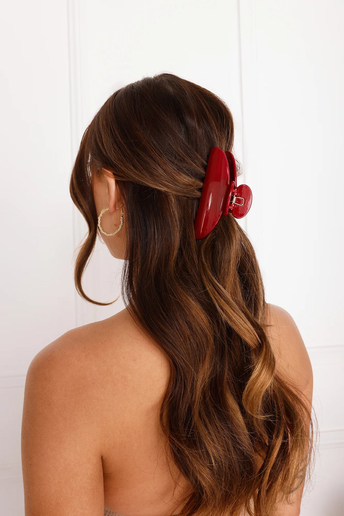 Burgundy Cherry Pop Claw Clip for Effortless Everyday Hairstyles