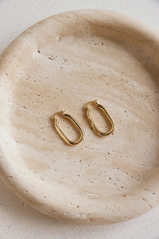 Everyday Gold Hoop Earrings for an Effortless Glow