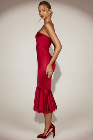 Sleek Satin Fishtail Dress with Romantic Lace Trim