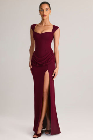 Effortless Sweetheart Neckline Gown for Evening Glamour