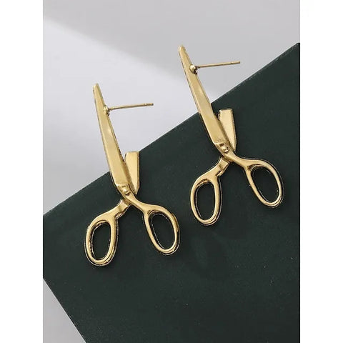 Gothic Masquerade Earrings for Dark Romance and Evening Elegance