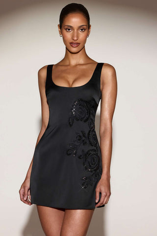 Embellished Floral Mini Dress for Effortless Evening Glamour