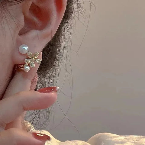 Geometrical Heart & Floral Drop Earrings - Vintage-Inspired Luxury for Everyday Sweetness