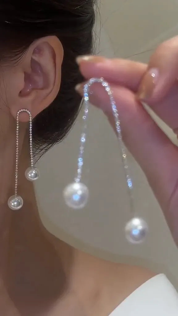 Dazzling Rhinestone and Pearl Tassel Earrings for Effortless Glamour