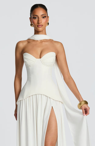 Elegant Ivory Maxi Dress with Sculpted Bodice & Flowing Skirt