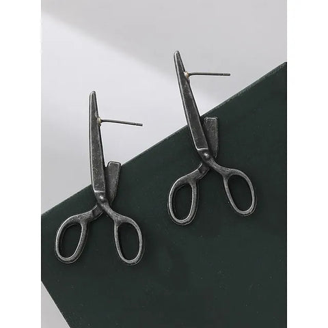 Gothic Masquerade Earrings for Dark Romance and Evening Elegance